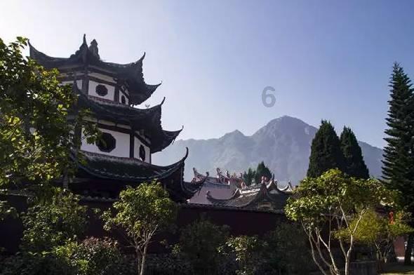 关好身后的门~